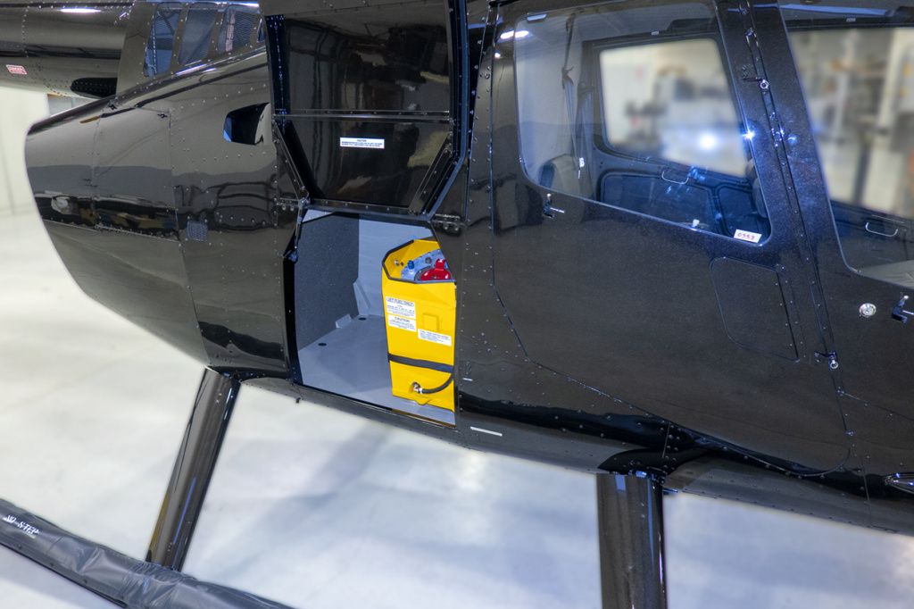 ROBINSON HELICOPTER HAS LAUNCHED A NEW ADDITIONAL FUEL TANK FOR